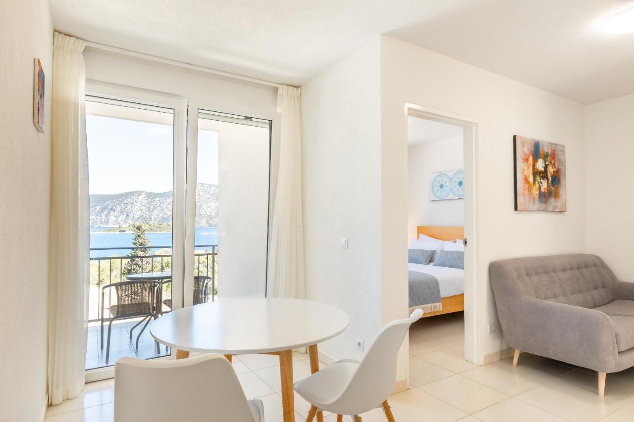 Kis Residence - Adults Only Kneza Zewnętrze zdjęcie