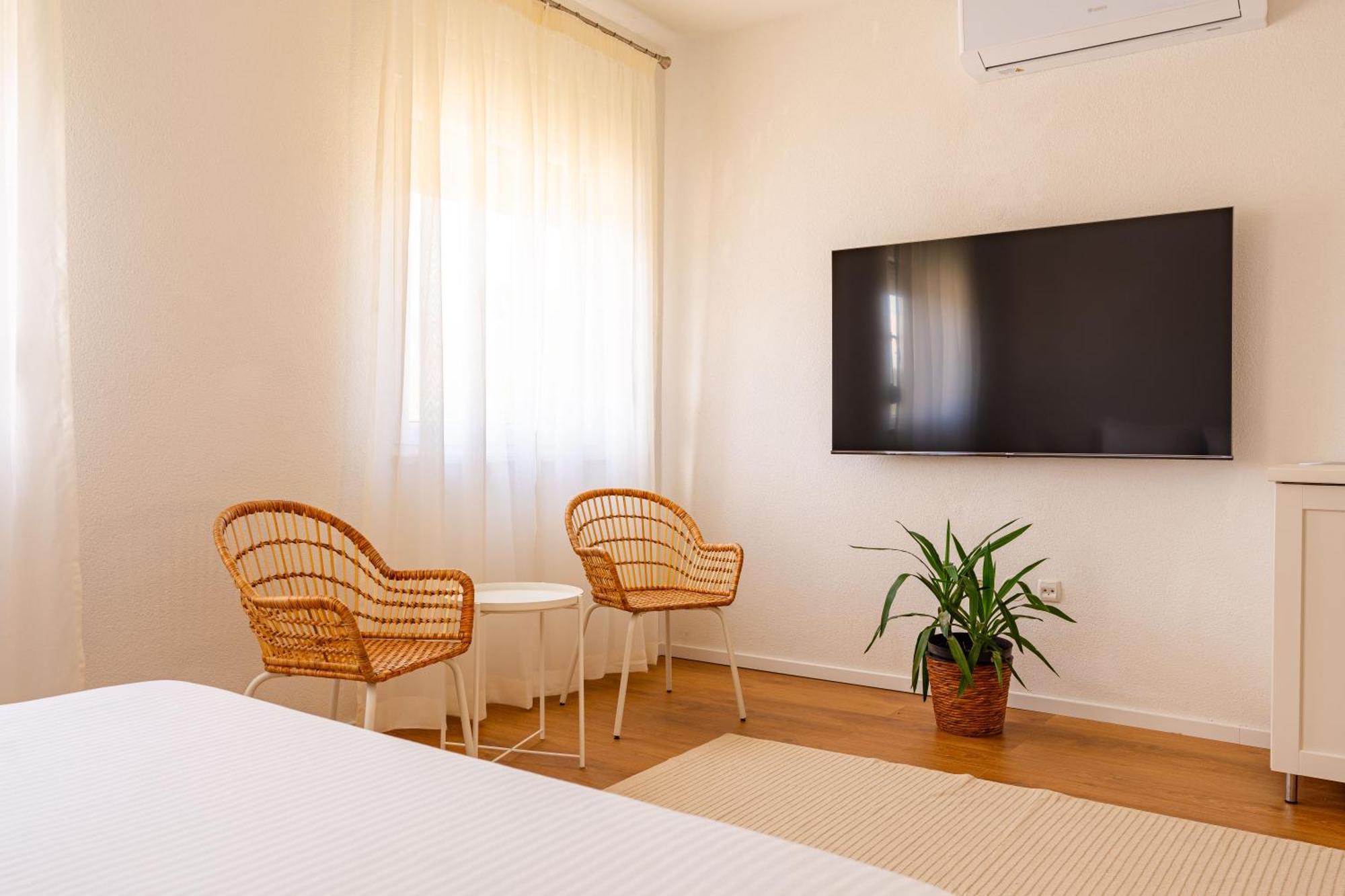 Kis Residence - Adults Only Kneza Zewnętrze zdjęcie