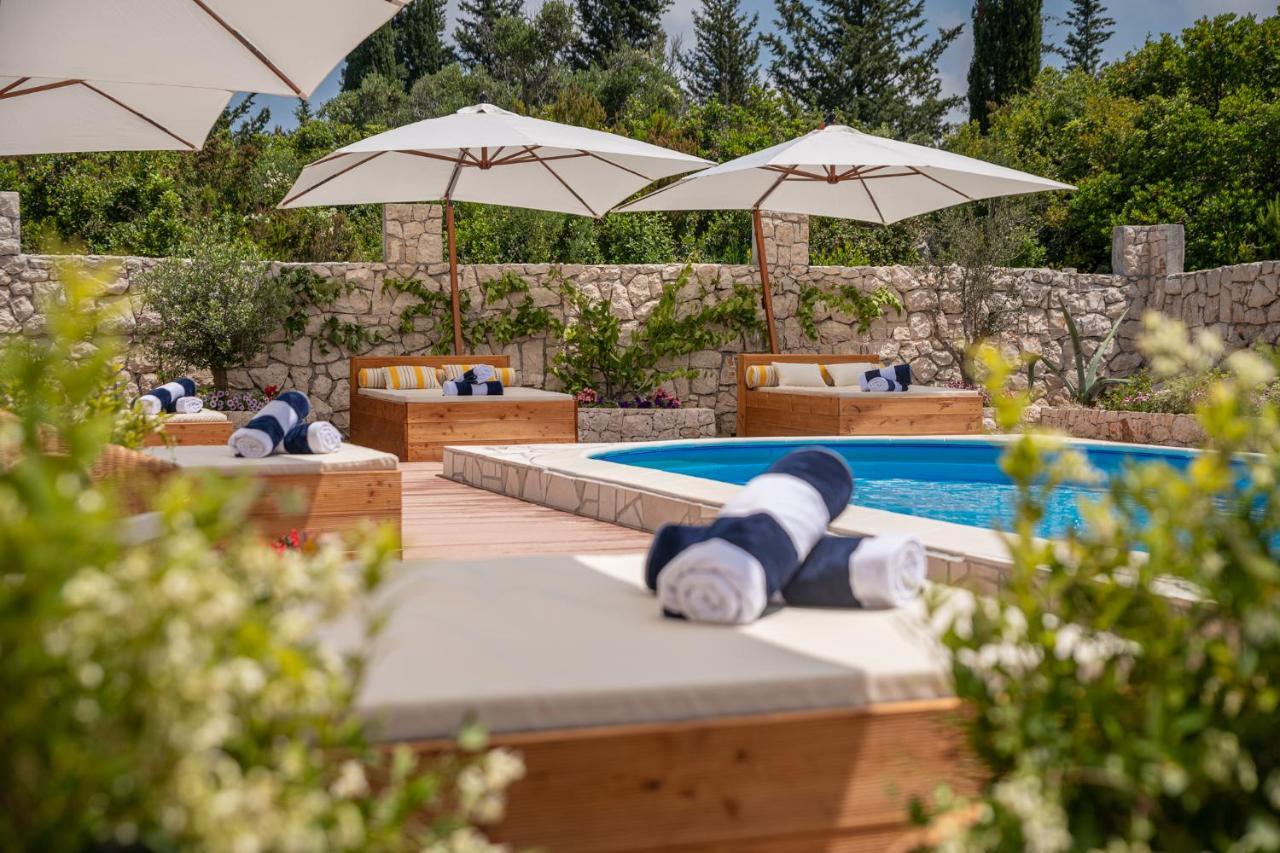 Kis Residence - Adults Only Kneza Zewnętrze zdjęcie